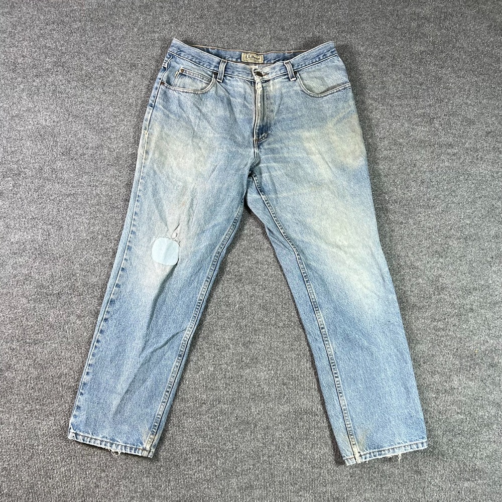 L.L. Bean Jeans Mens 35x29 Blue Denim Light Wash Classic Fit Straight Distressed